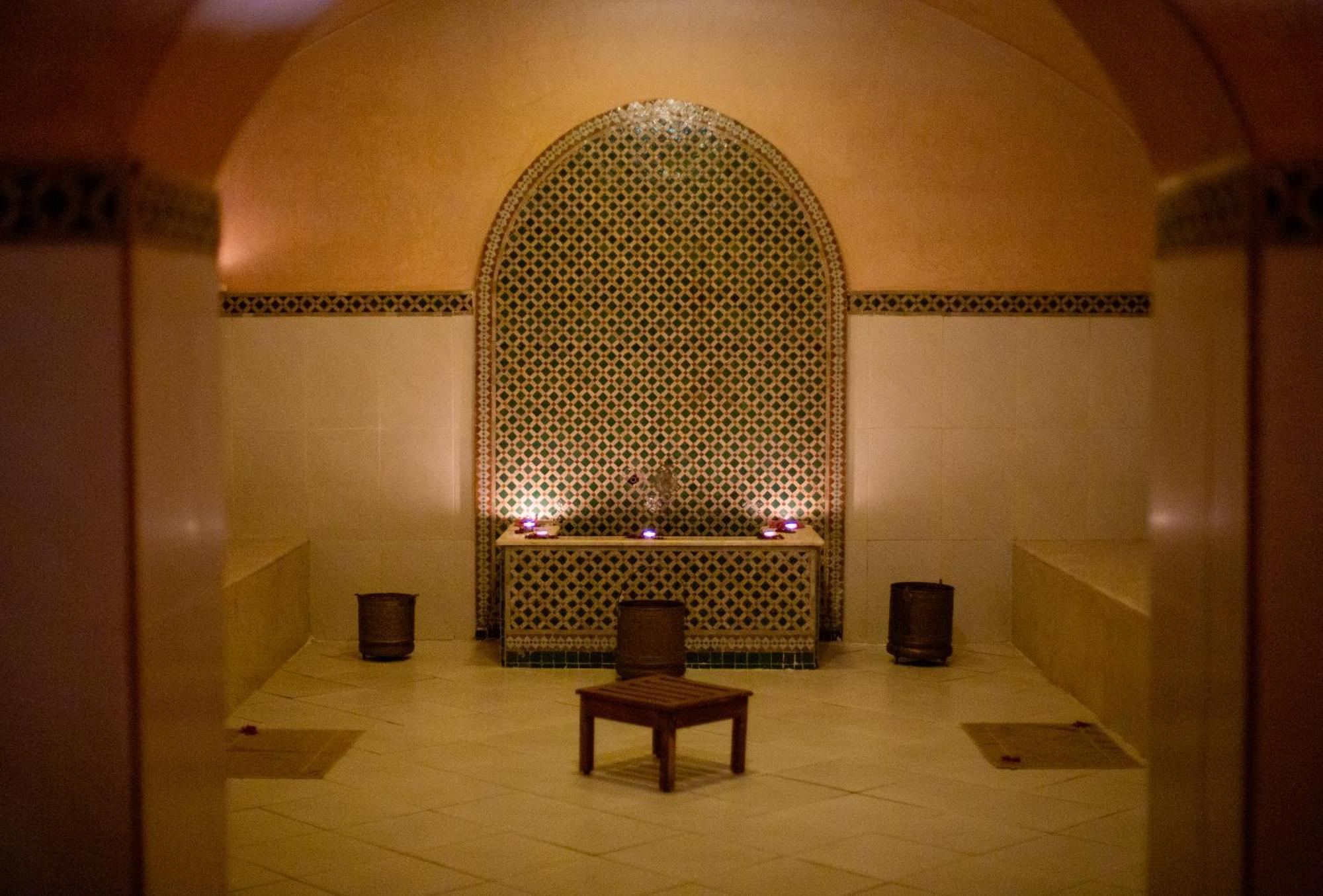 Grand Mogador Agdal & Spa Marrakesh Esterno foto A hammam in the Emirates Palace Hotel, Abu Dhabi, United Arab Emirates